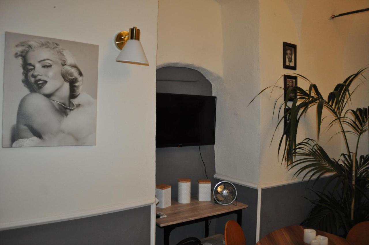 Piazzetta Little Suite Arma di Taggia Exterior photo
